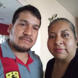 Meet your Posher, Clarita flores